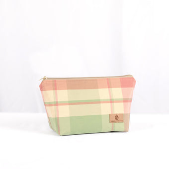 Quela Makeup Kit