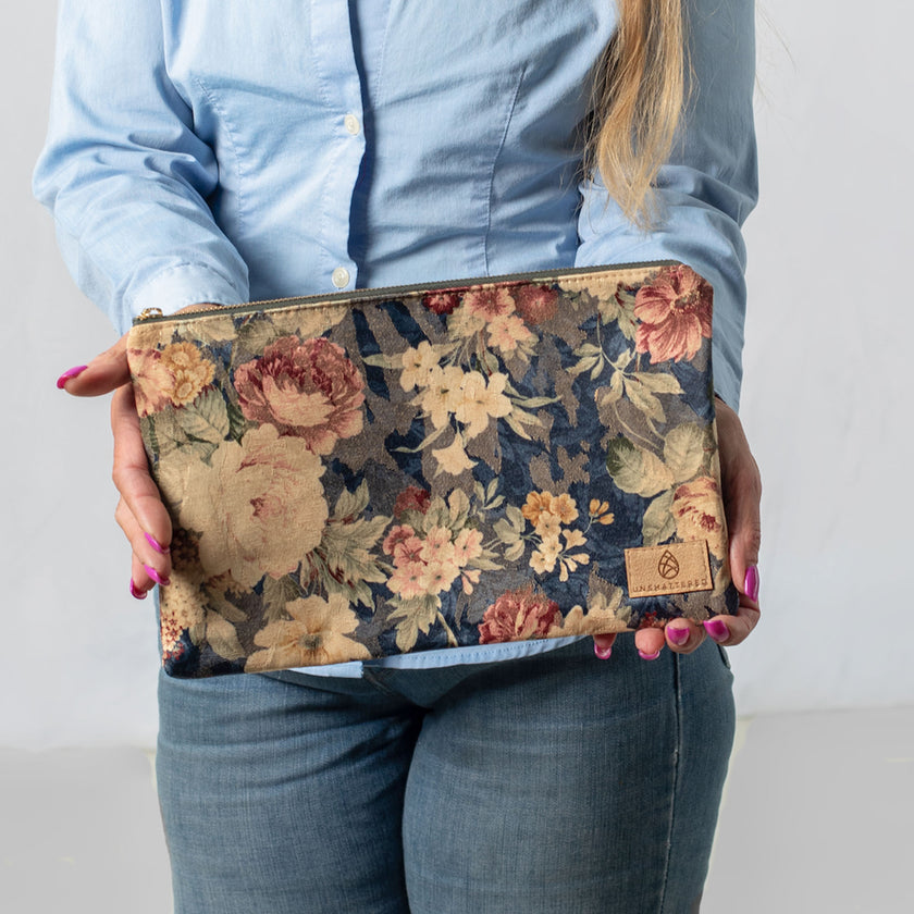 Lifestyle shot of Shane