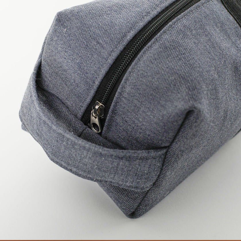 detail shot of the zipper