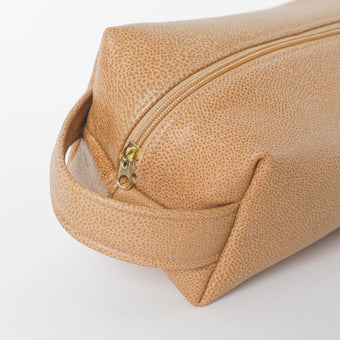detail shot of the zipper