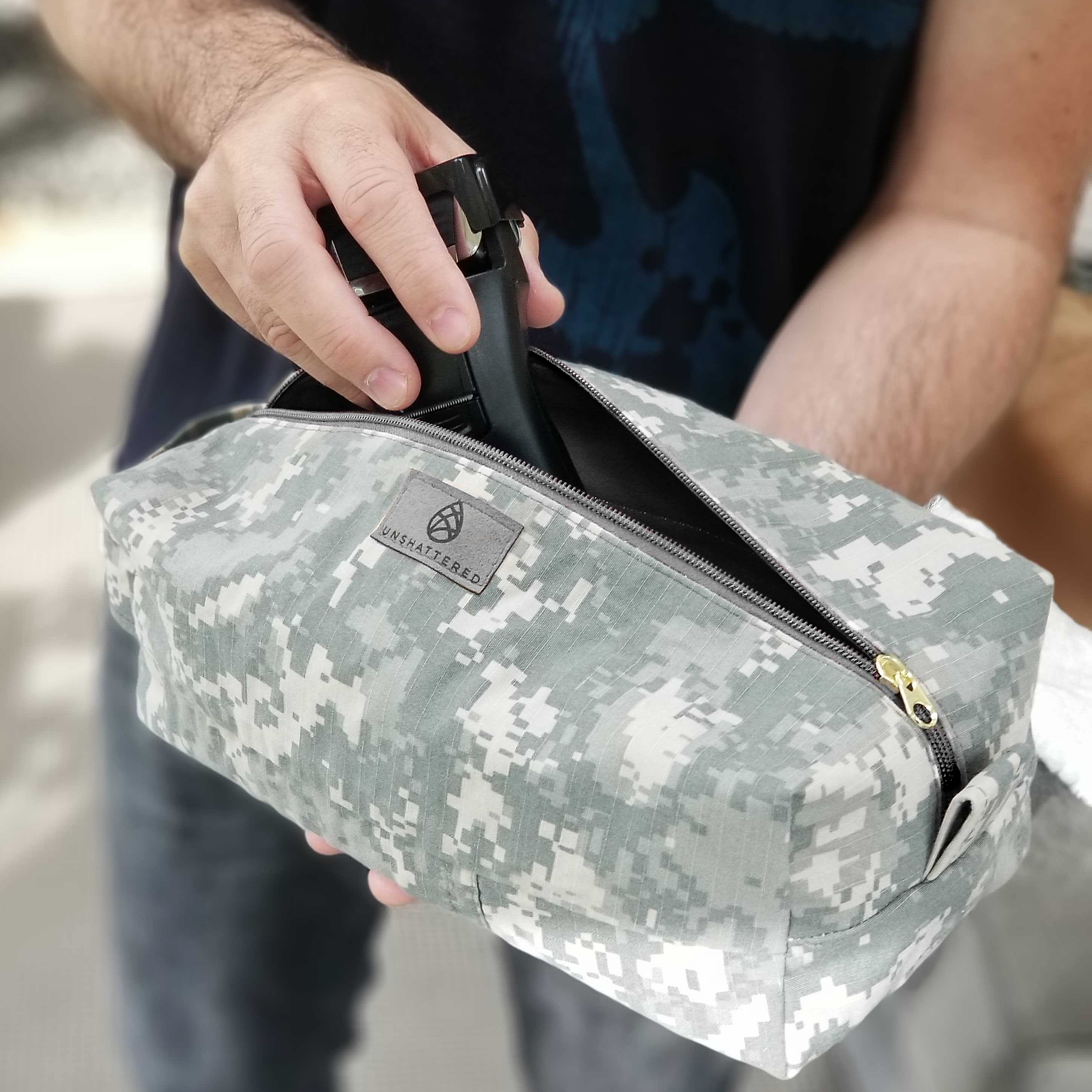 U.S Army Toiletry Kit