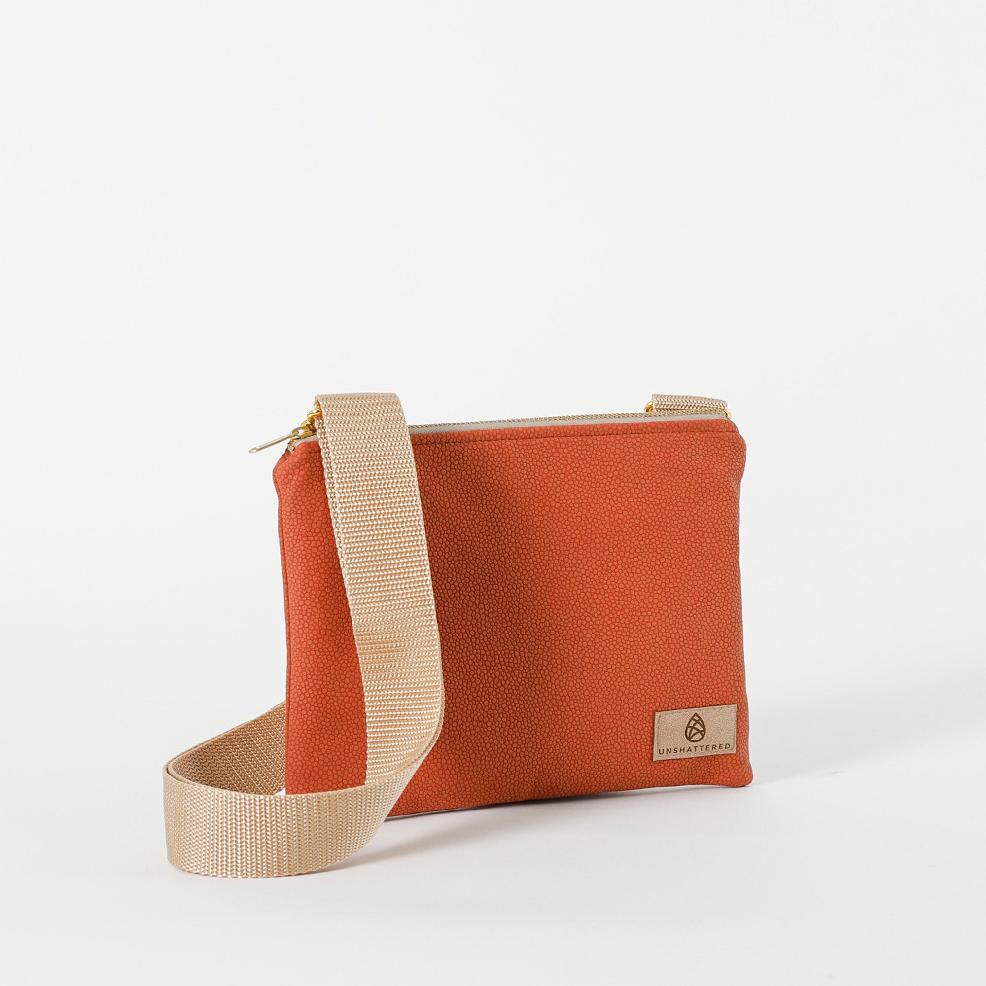 Cynthia Crossbody Pouch 