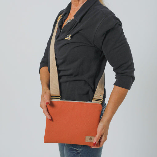 Cynthia Crossbody Pouch