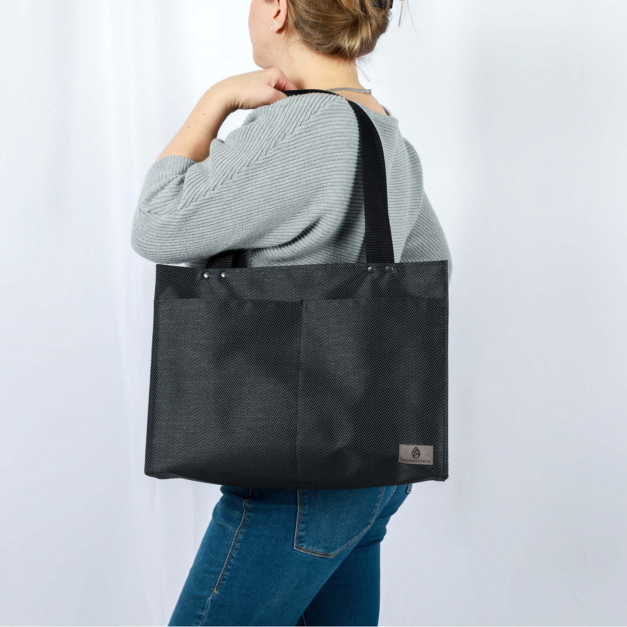 Zip Shopper Tote  (choice of color)