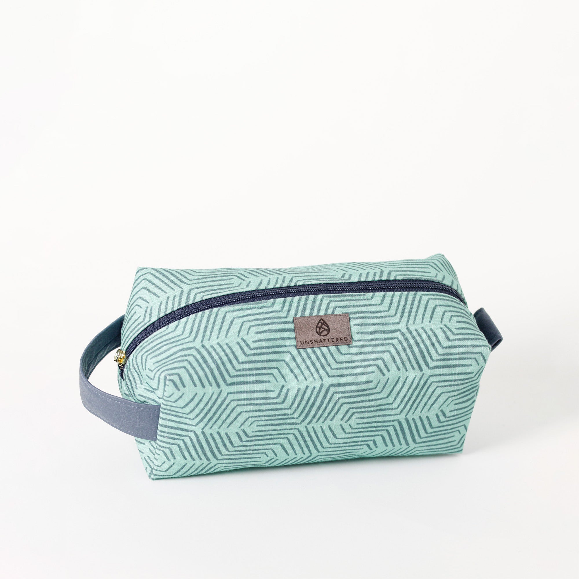 Alisa Toiletry Kit