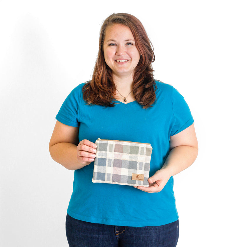 Alyzaah Zip Pouch