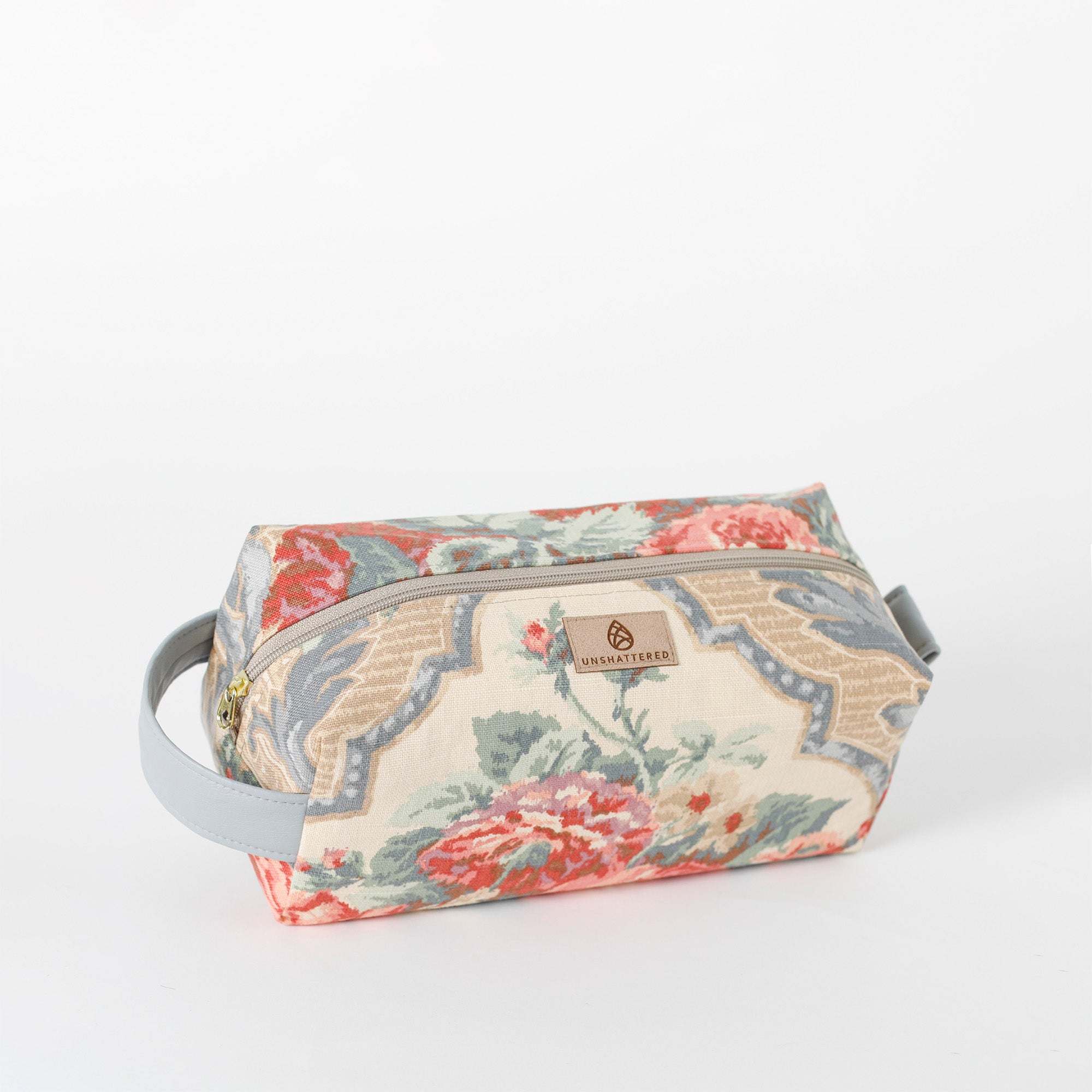 Anna Toiletry Kit