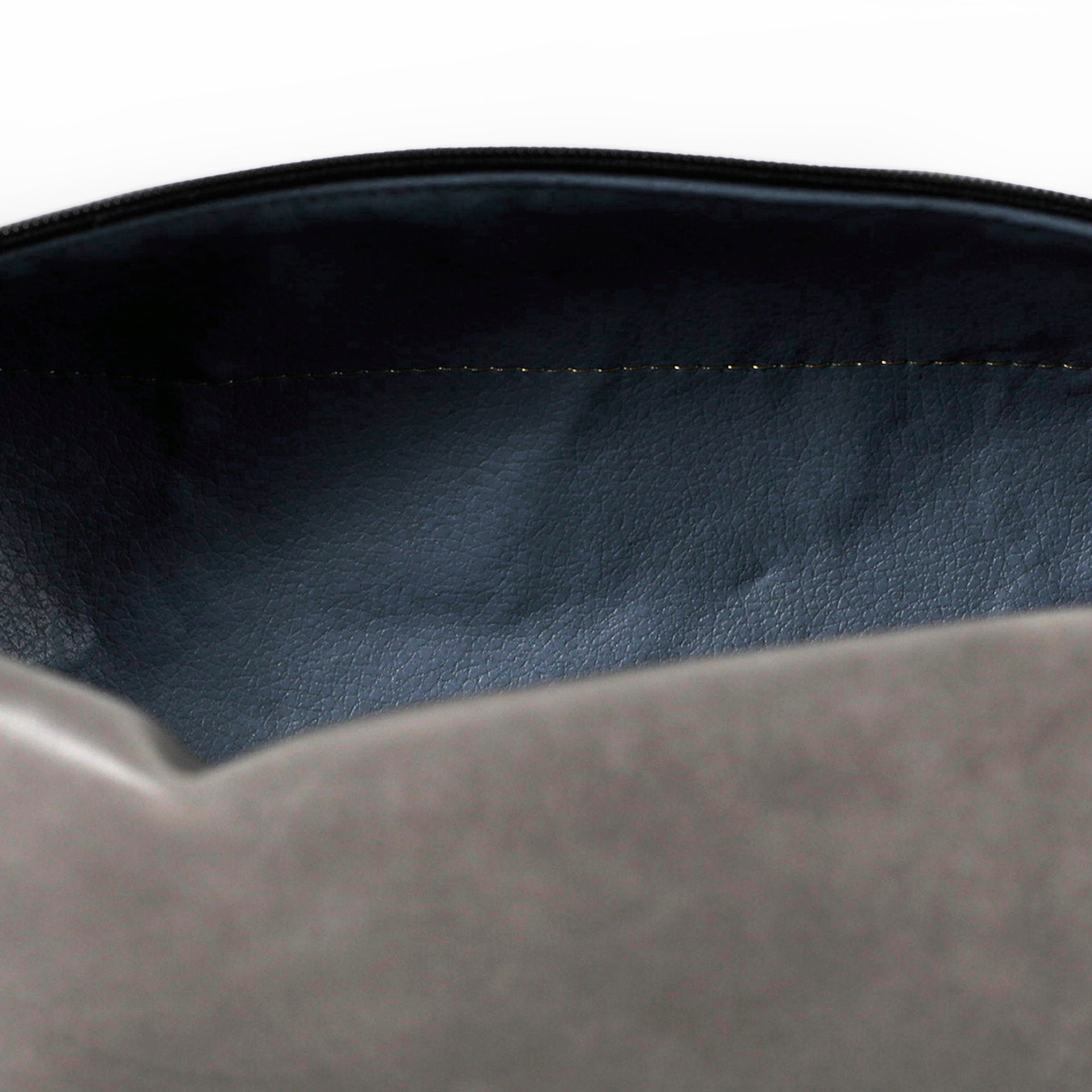 Charles Leather Toiletry Kit