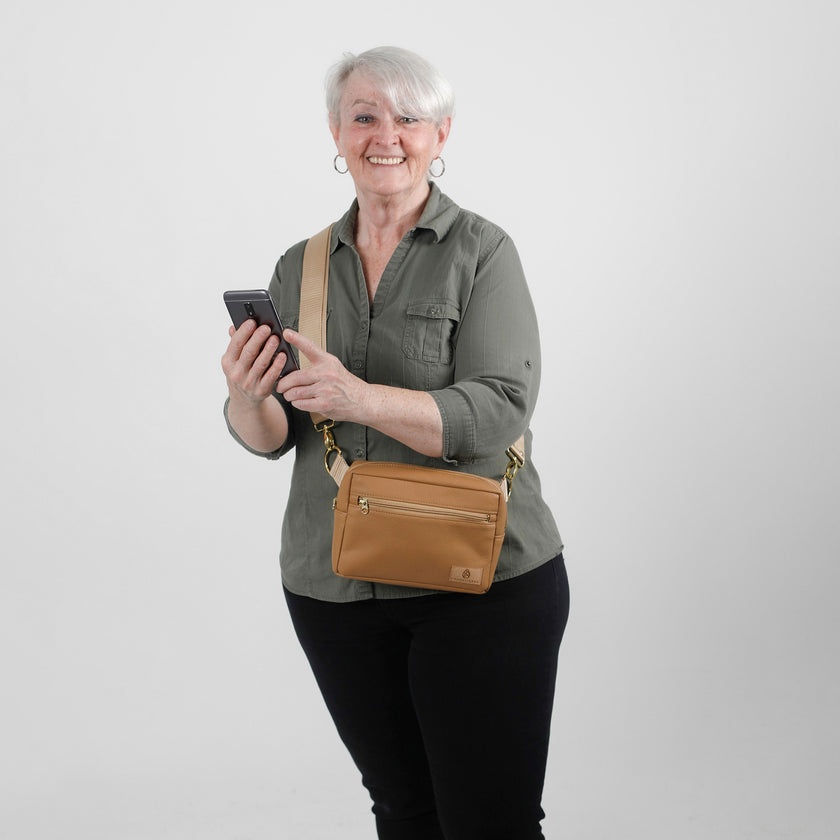 Shawna Errand Bag