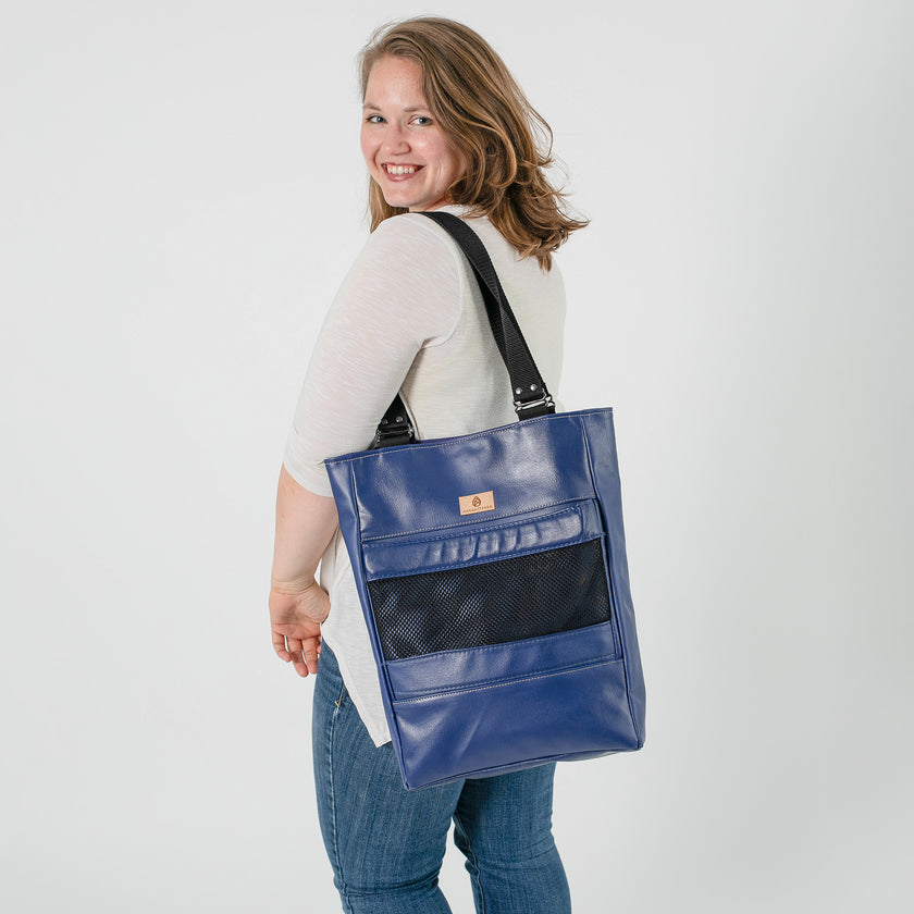 blue travel tote bag Go Forth Goods Avery Leather - Medium Introducing our newest tote Away Everywhere Tote In Coast