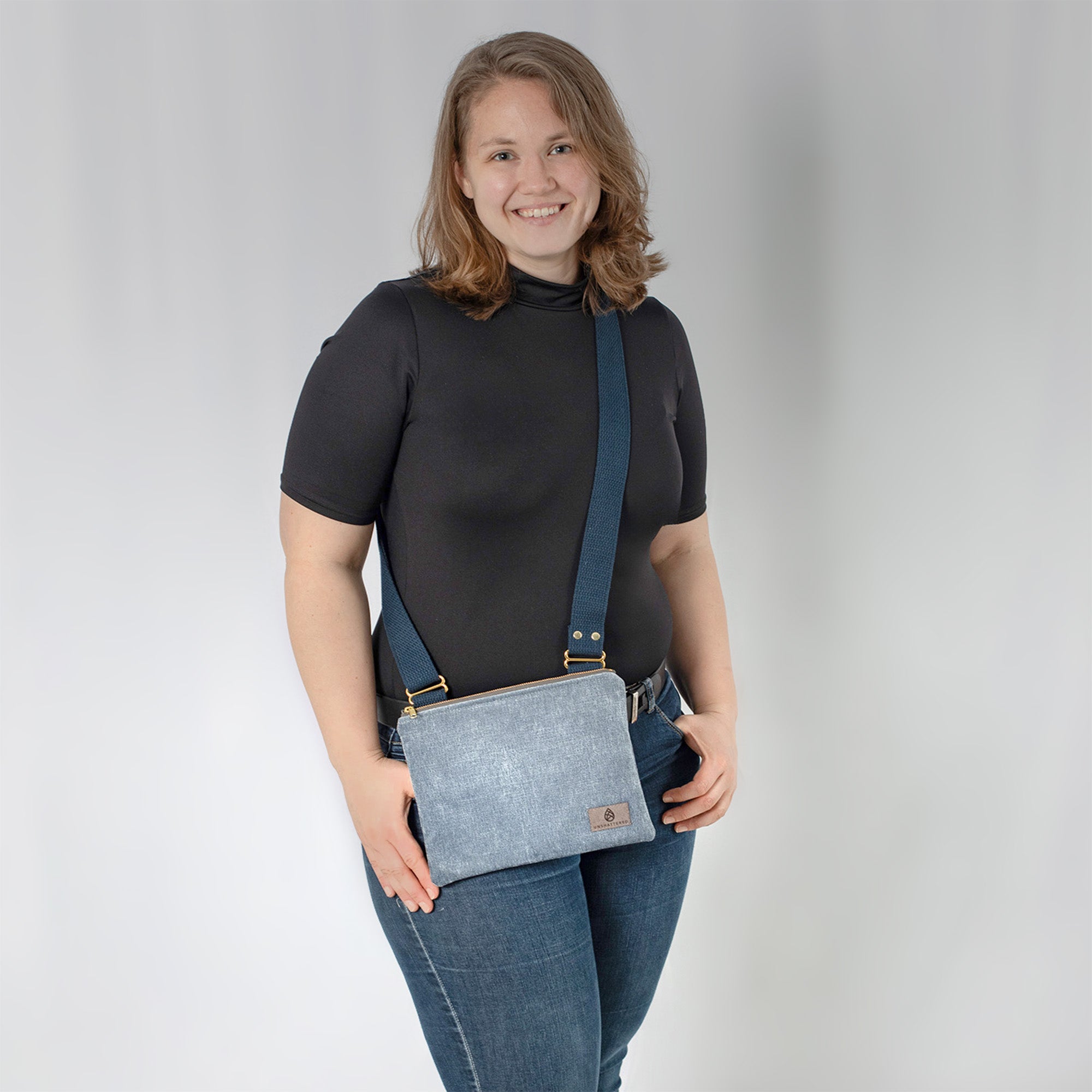 Shirley Crossbody Pouch