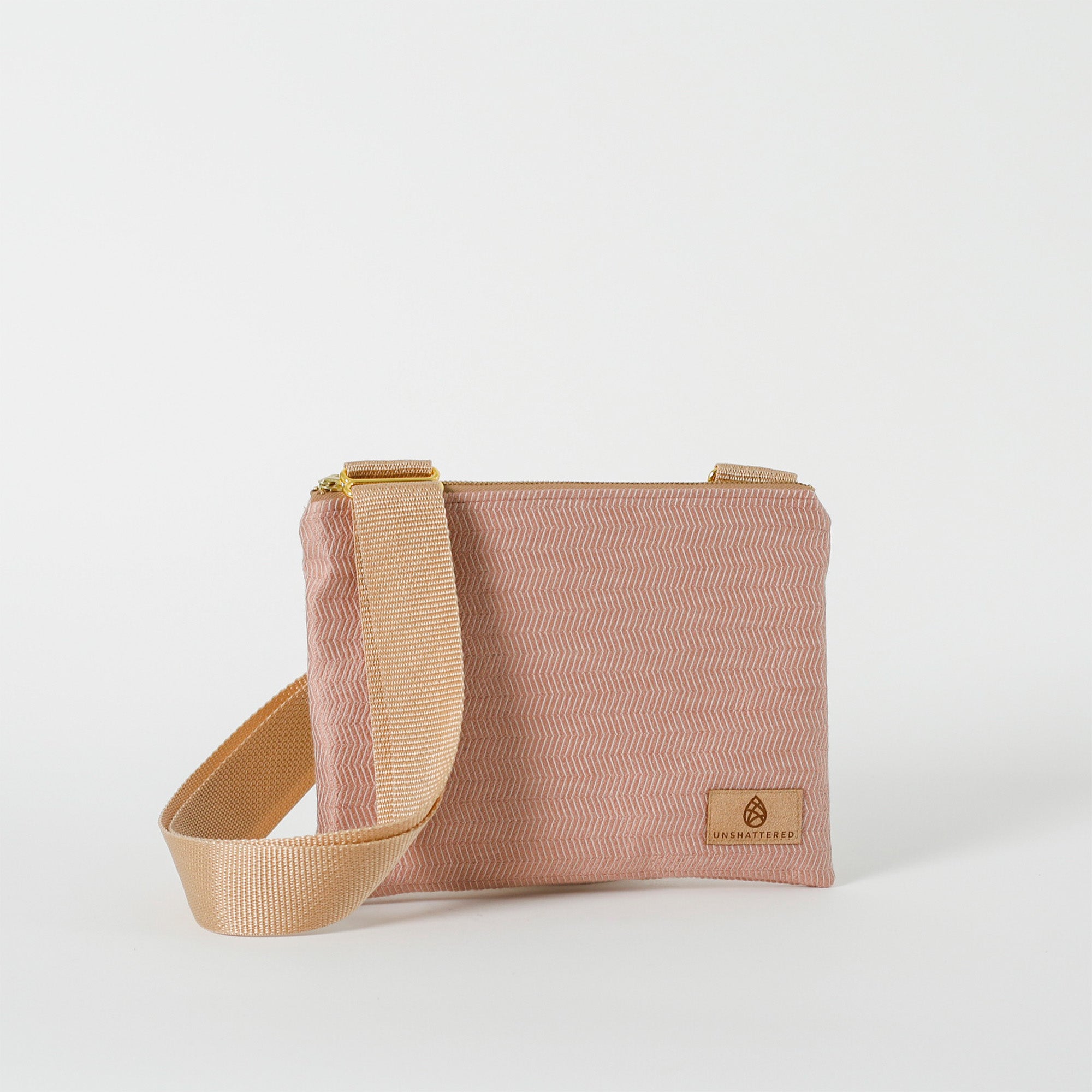 Lakeysha Crossbody Pouch 