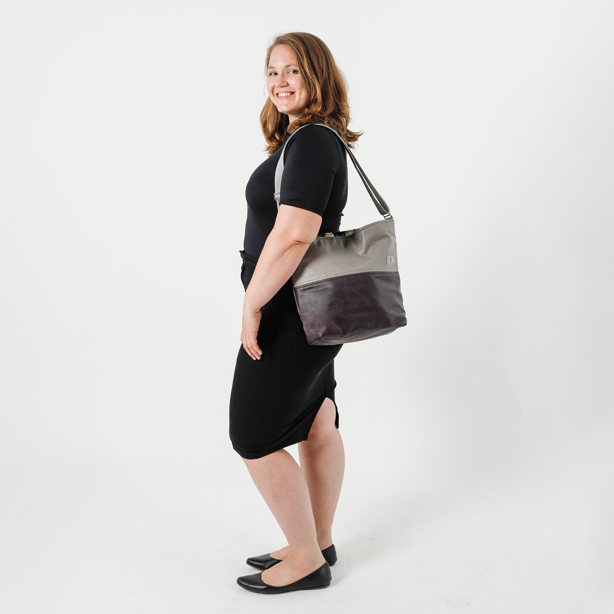 Lifestyle shot of Stylania Tote 