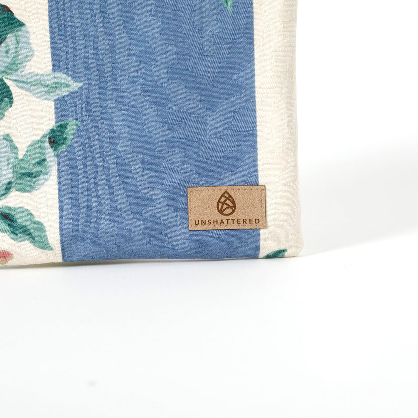 detail shot of the label 