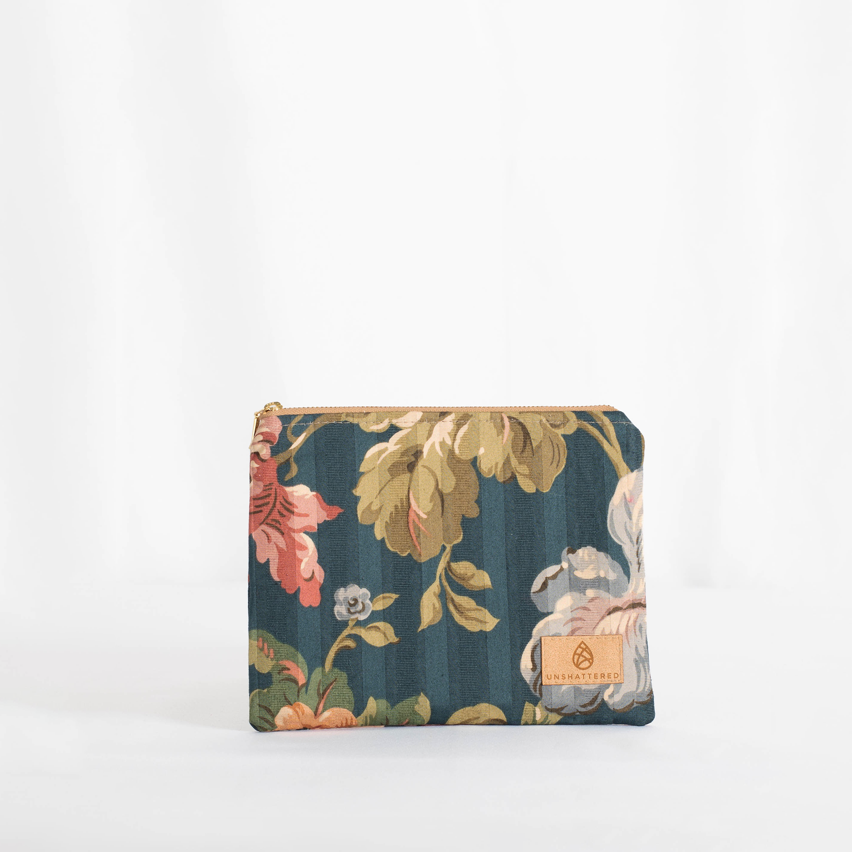Screen printed canvas zipper pouch - Brooklyn Grown - Made in Brooklyn, NY  ⎮MN DAVIS⎮Le Comptoir Américain