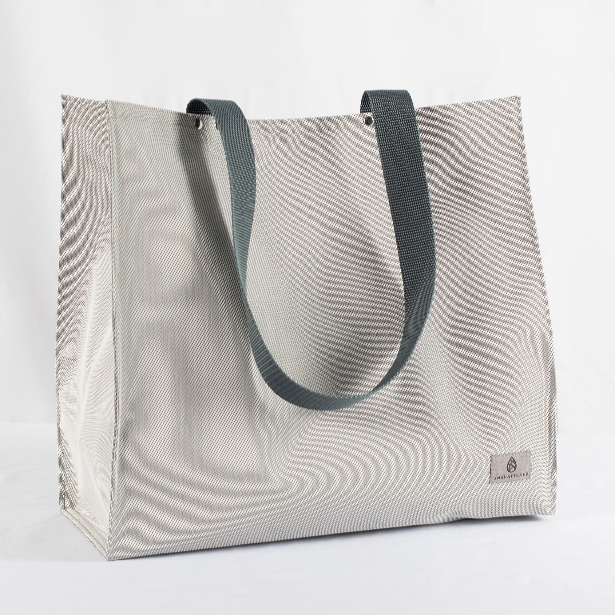 Simple Shopper Tote (choice of color)