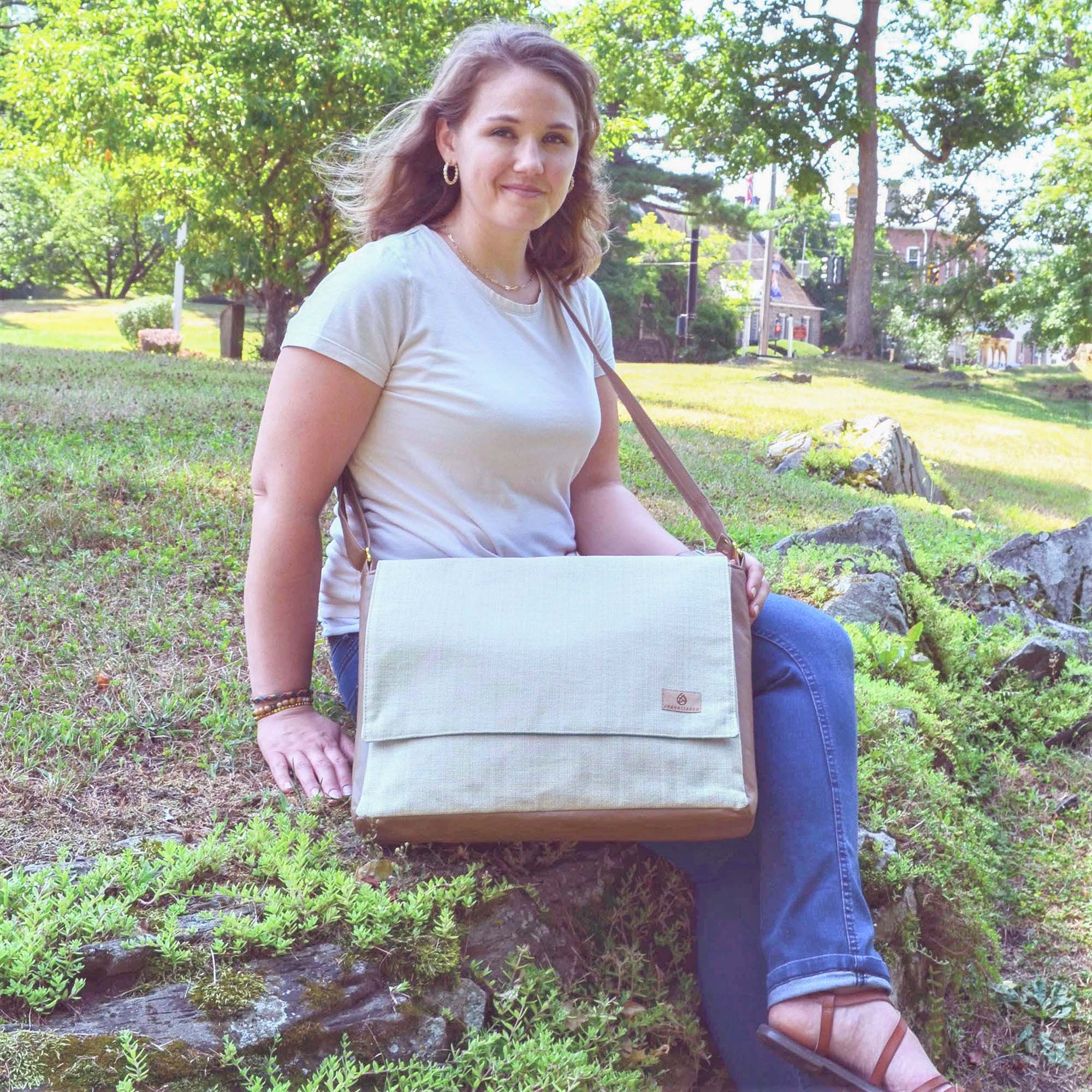 Molly Large Messenger