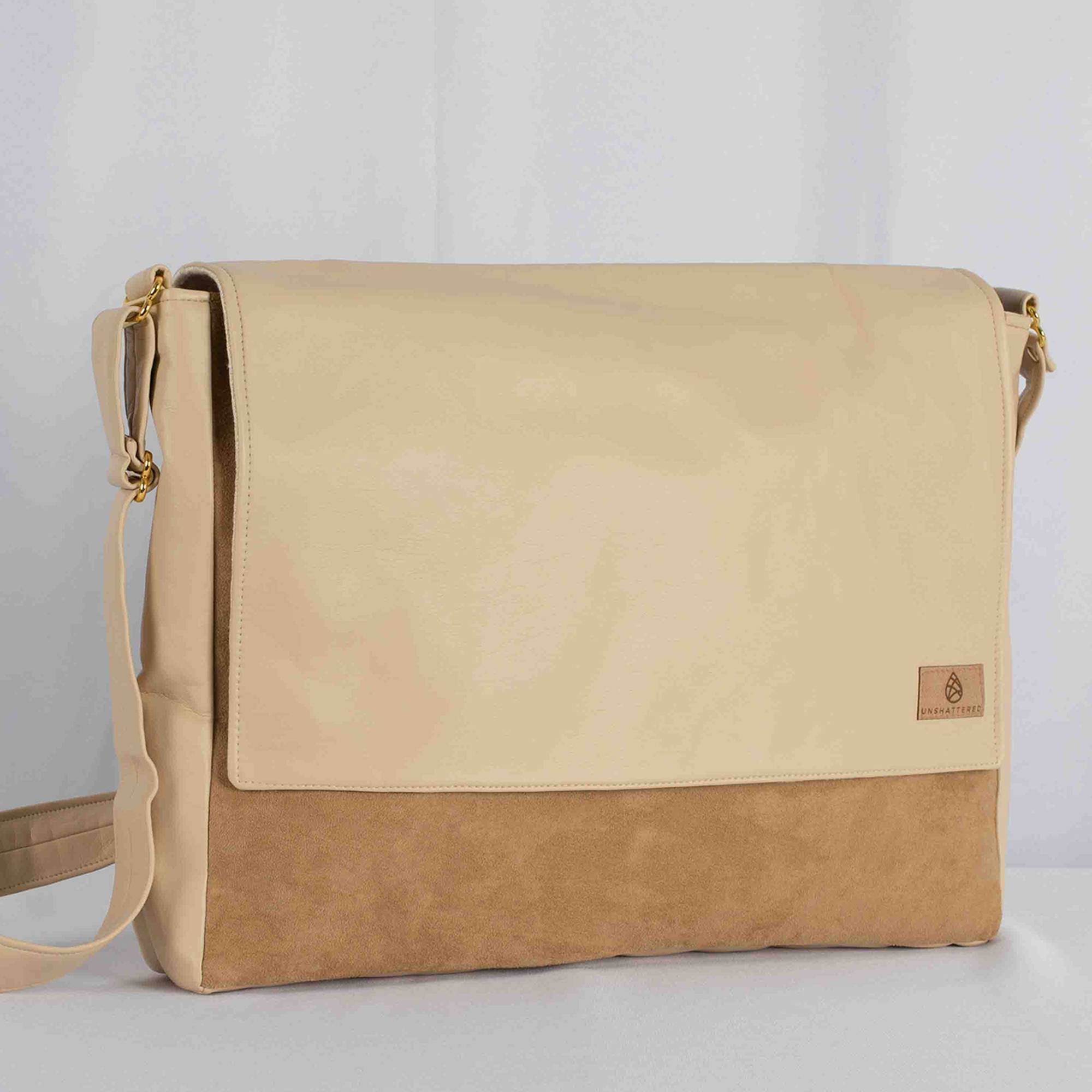 Carrie Large Messenger
