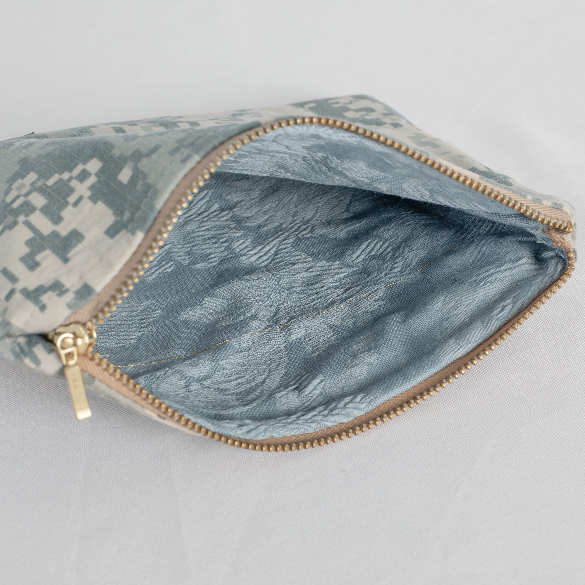 Interior shot of US Army Zip pouch 