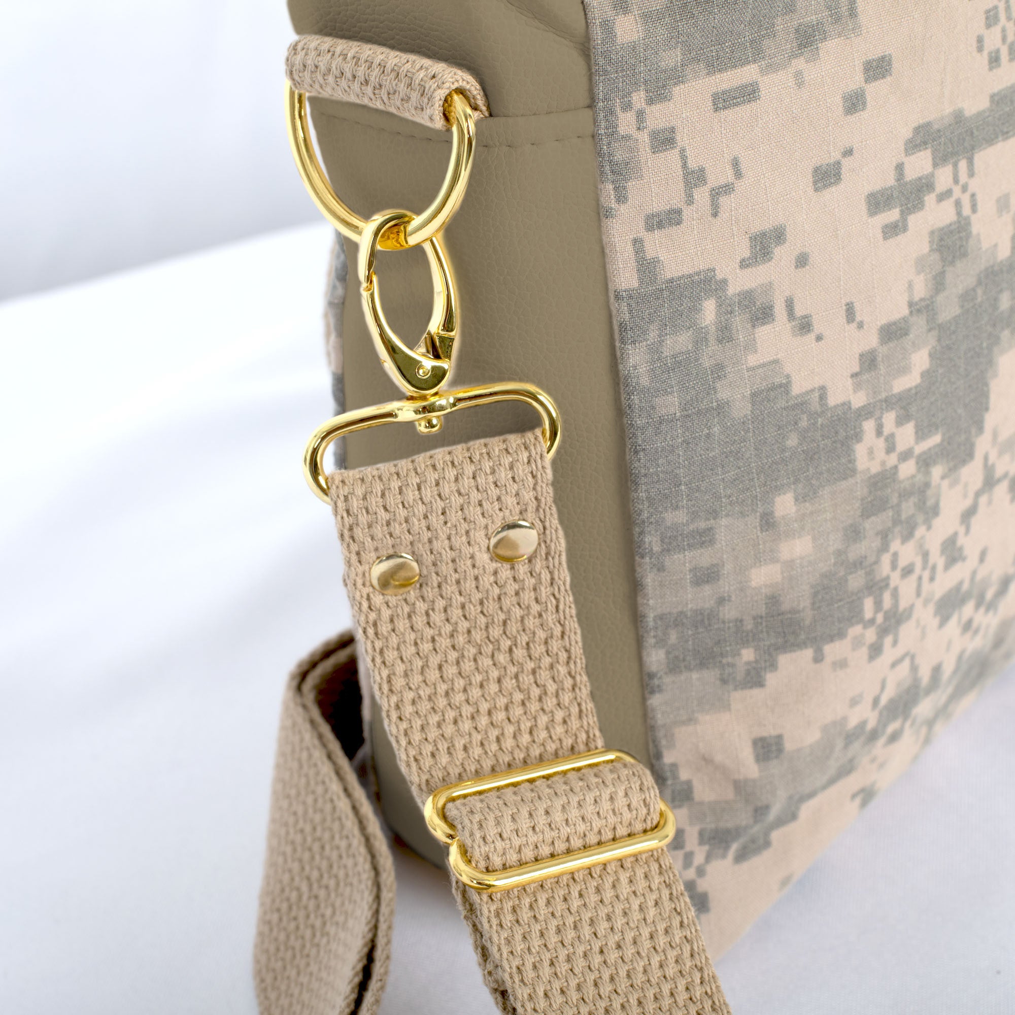 US Army Uniform Convertible Handbag (choice of accent color)