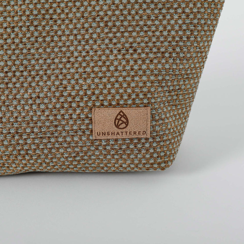 detail shot of the label 