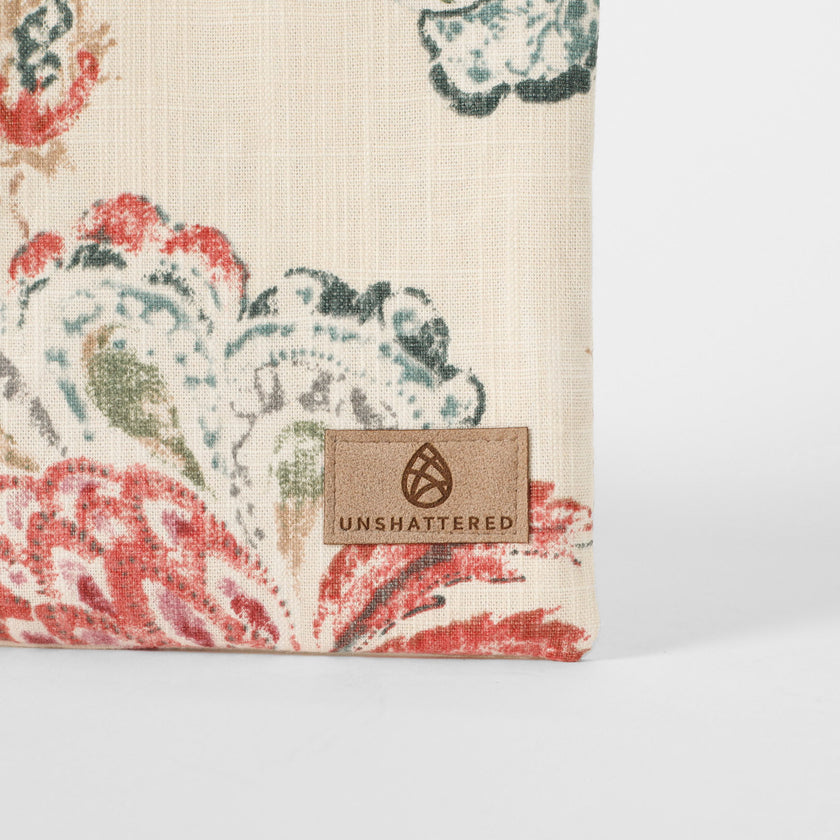 detail shot of the label 