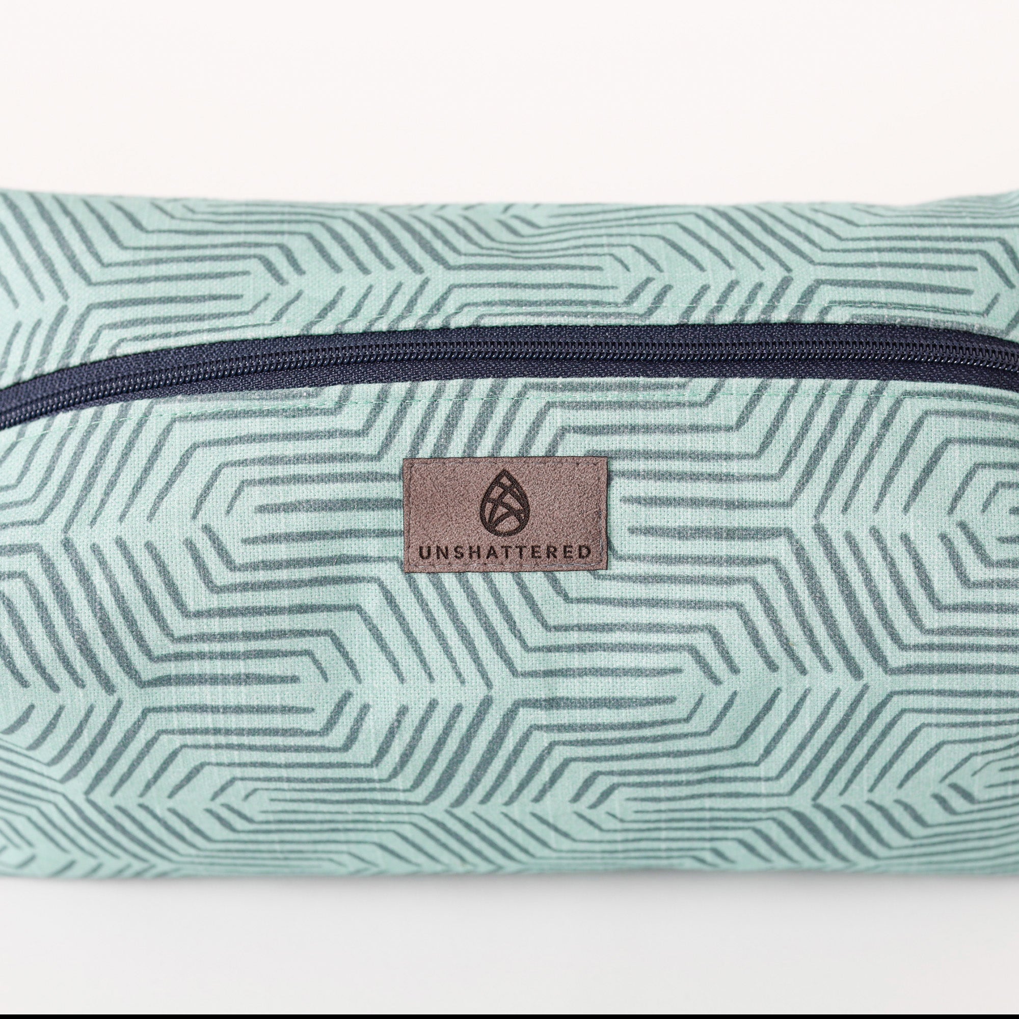 Alisa Toiletry Kit