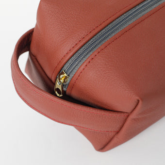 detail shot of the zipper