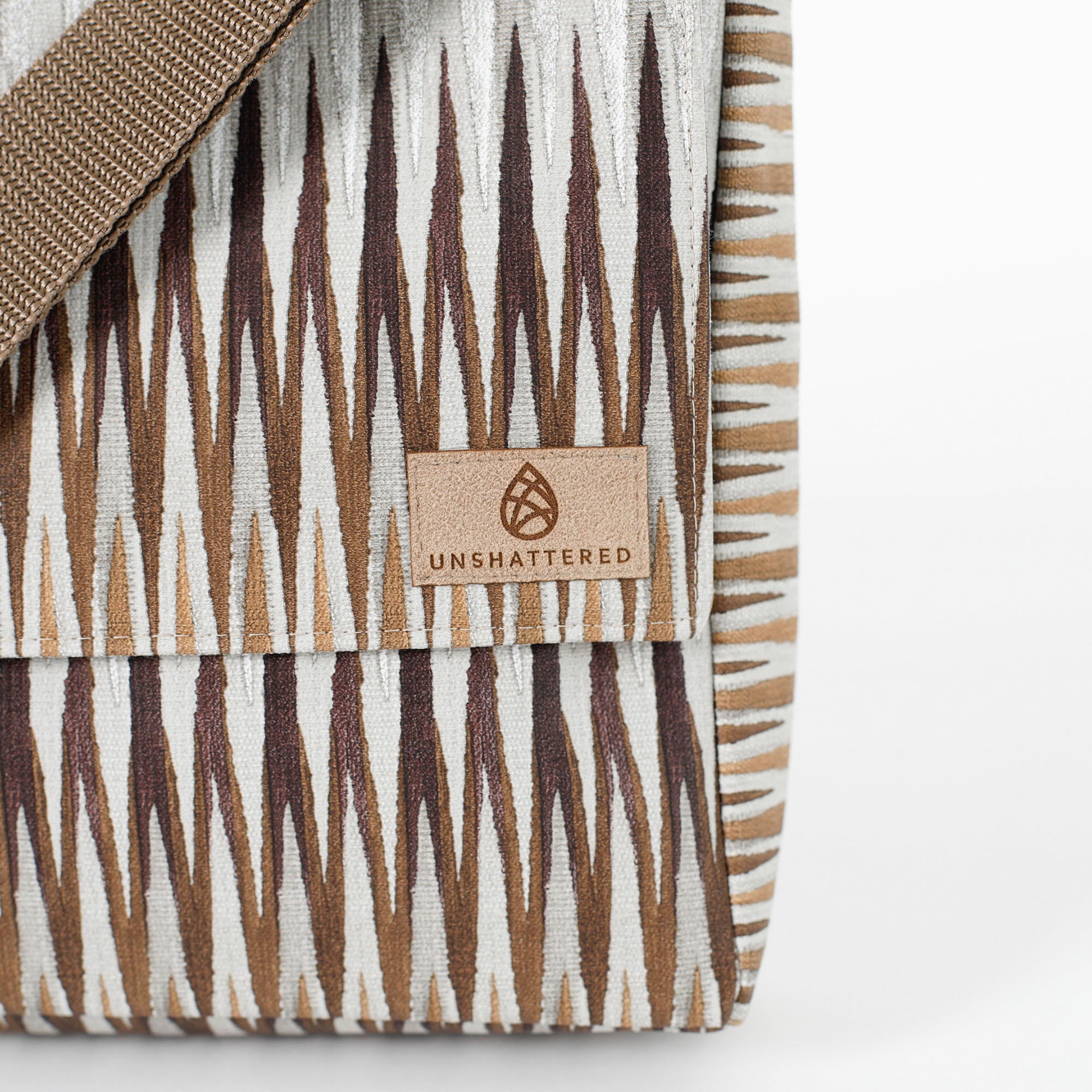 Chelsea Classic Messenger