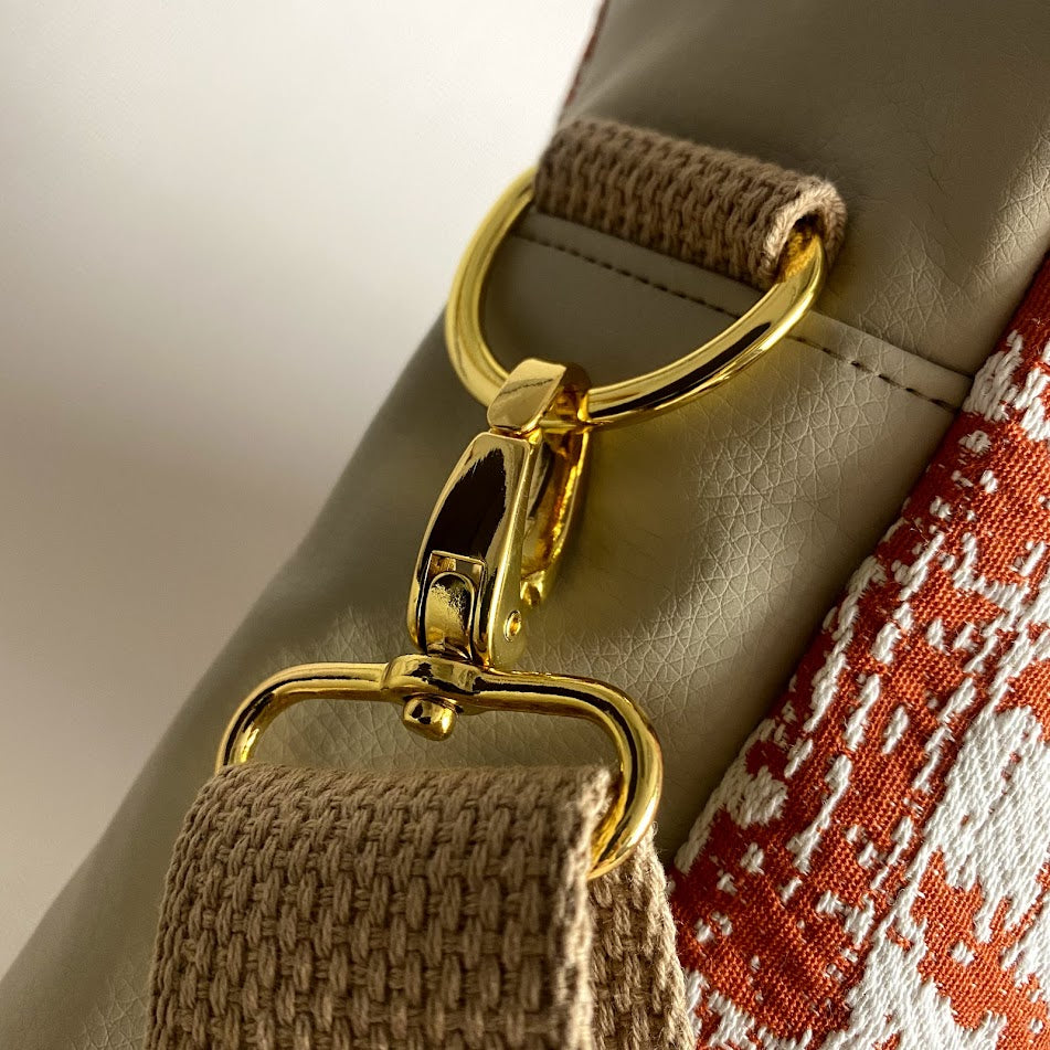 Gold clasp Convertible handbag